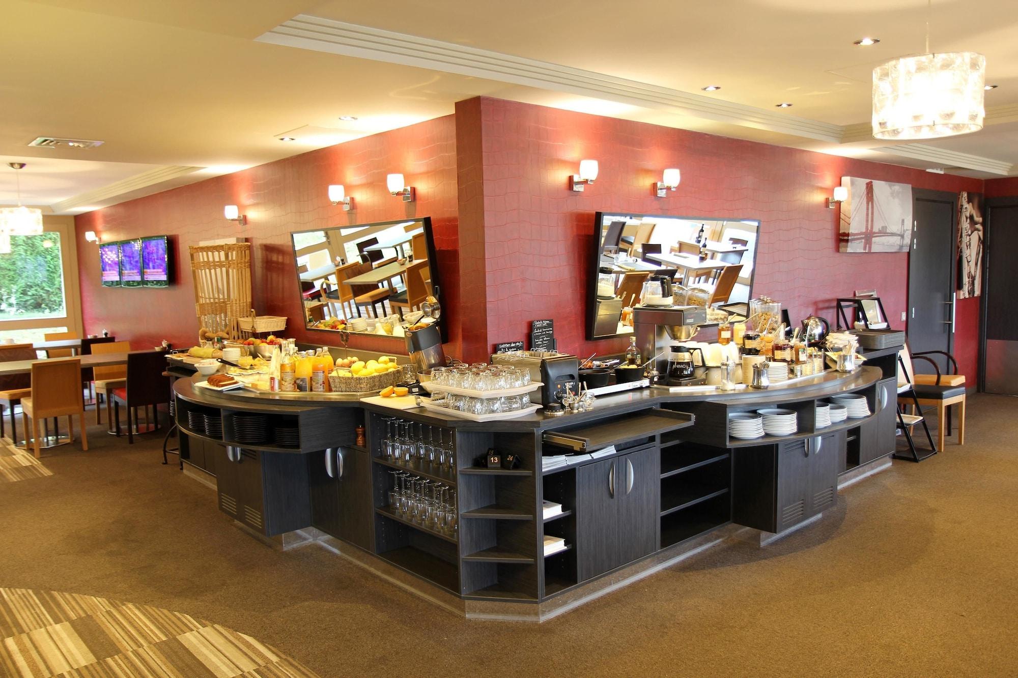 Best Western L'Atelier 117 Maubeuge Exterior photo
