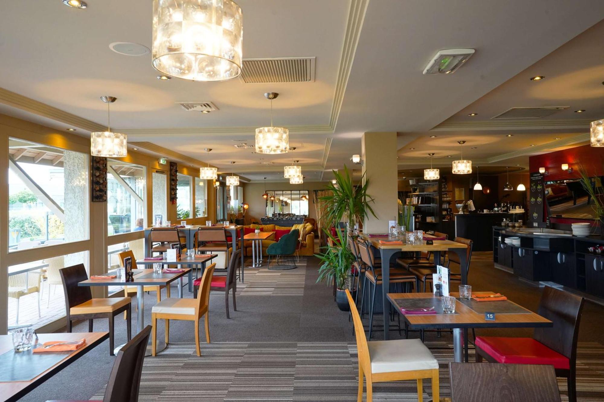 Best Western L'Atelier 117 Maubeuge Exterior photo